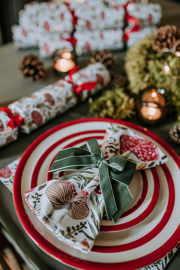 luxury christmas crackers handmade in uk