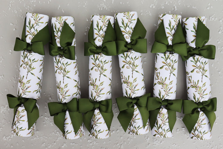 luxury christmas crackers handmade in uk